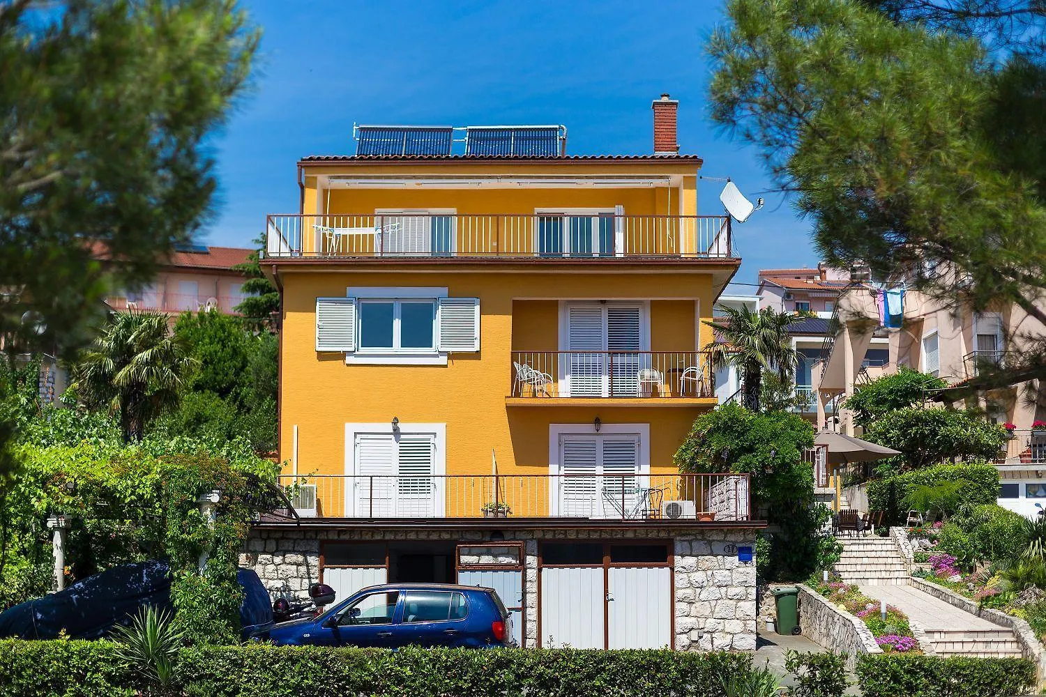 Komfortables Apartment Nur 200 Meter Zum Strand Mit 2 Balkone, Meerblick, Grill Crikvenica