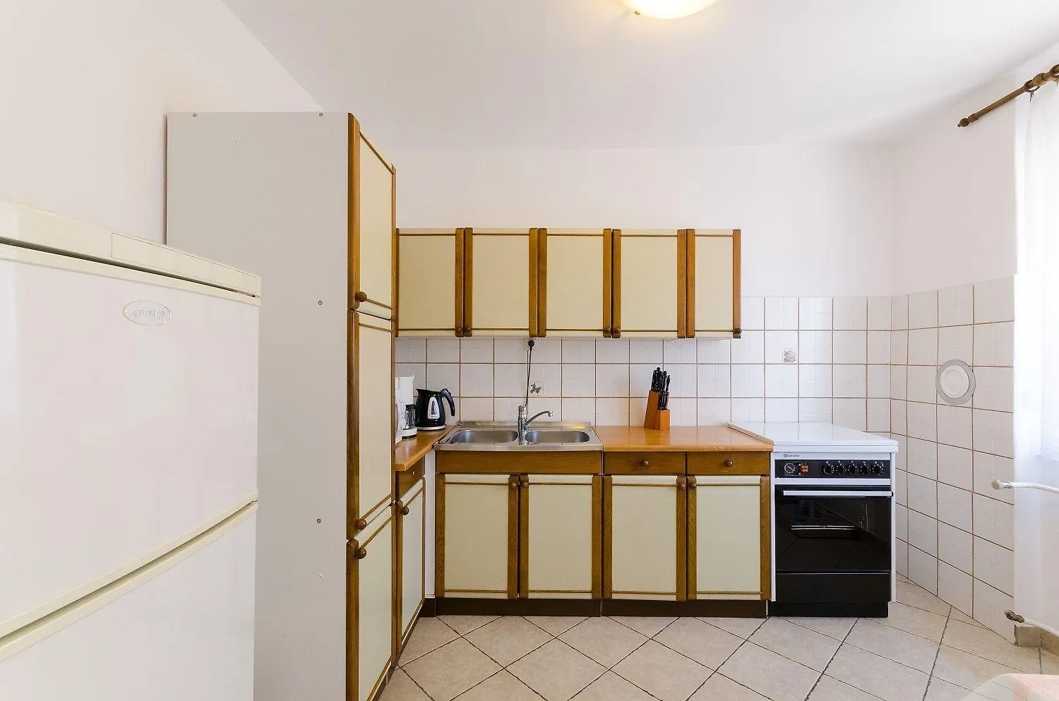 Komfortables Apartment Nur 200 Meter Zum Strand Mit 2 Balkone, Meerblick, Grill Crikvenica 0*,  Croatia