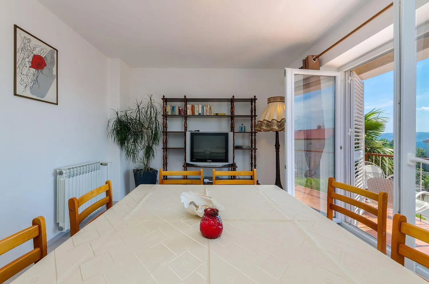 Komfortables Apartment Nur 200 Meter Zum Strand Mit 2 Balkone, Meerblick, Grill Crikvenica 0*,  Croatia